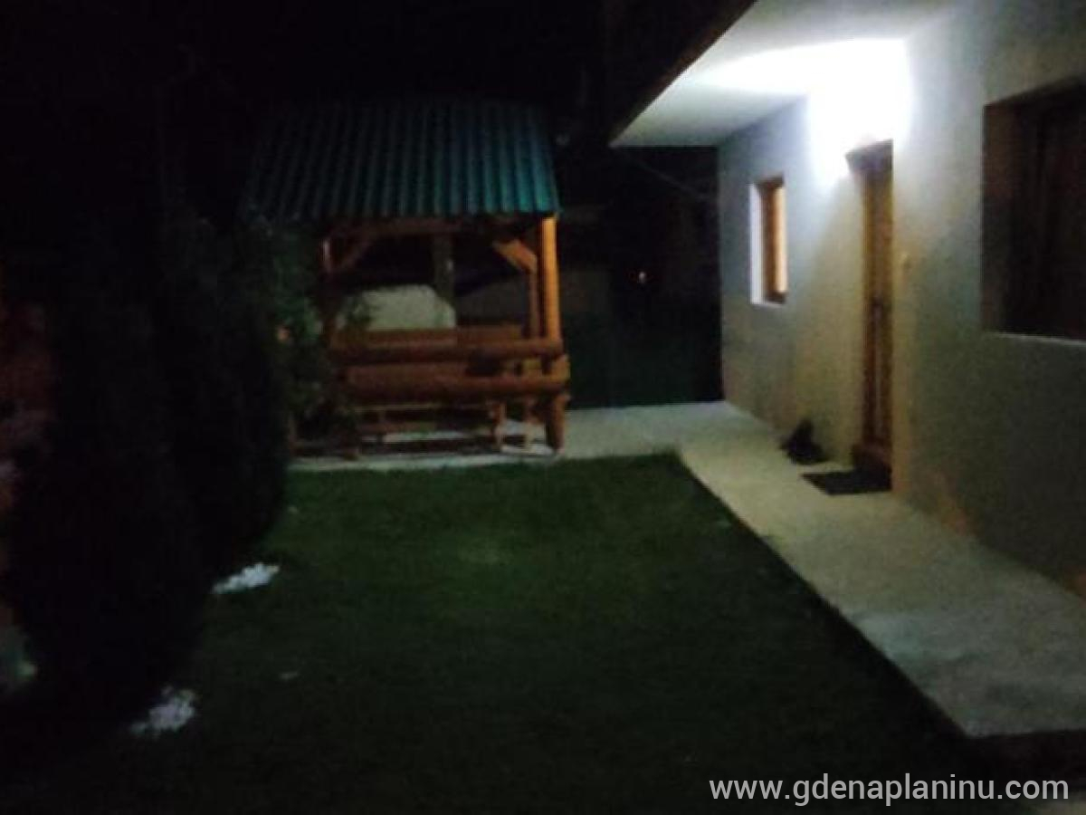 Apartmani Vuk, Privatunterkunft im Ort Kolašin, Montenegro - 308143473