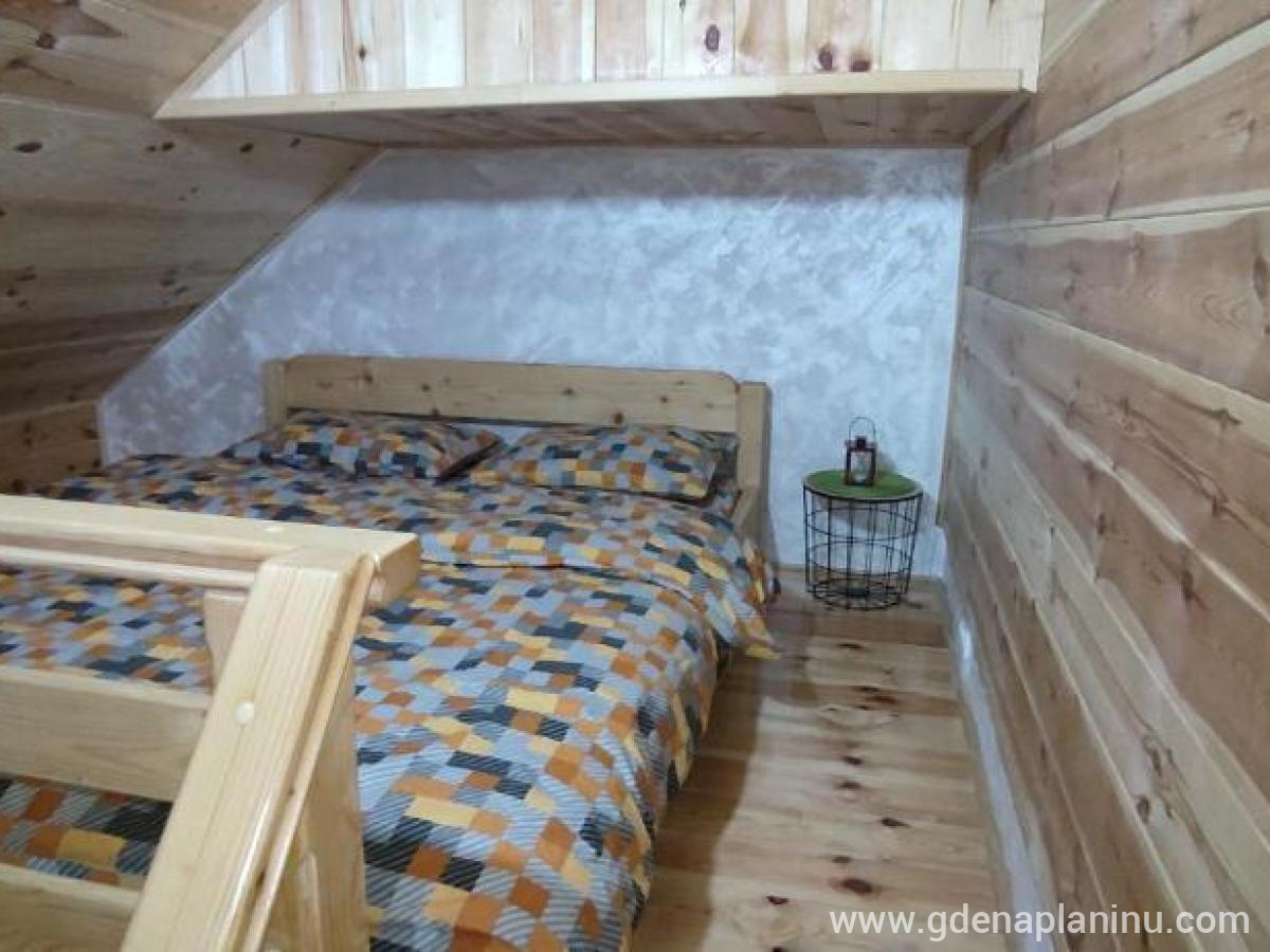 Apartmani Vuk, Privatunterkunft im Ort Kolašin, Montenegro - 308143487