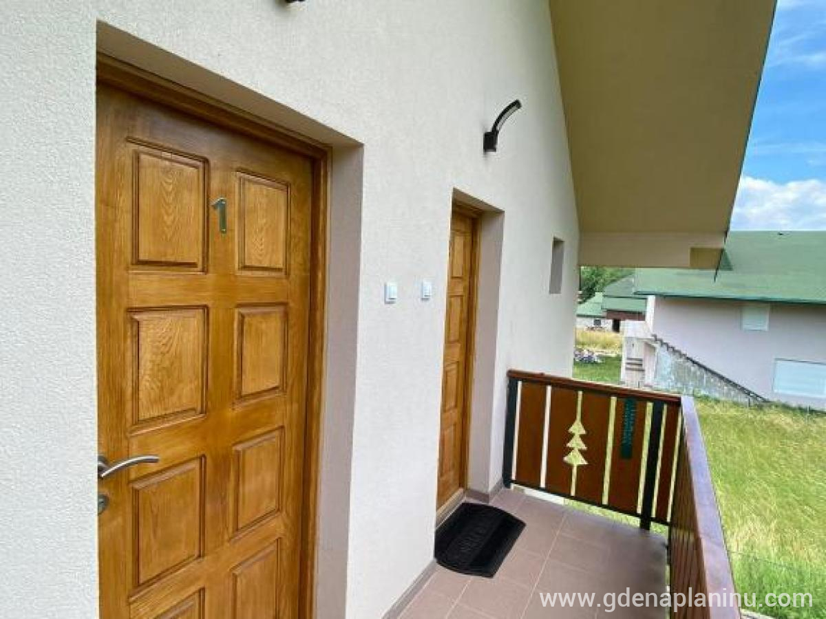Apartmani Vuk, Privatunterkunft im Ort Kolašin, Montenegro - 308143488