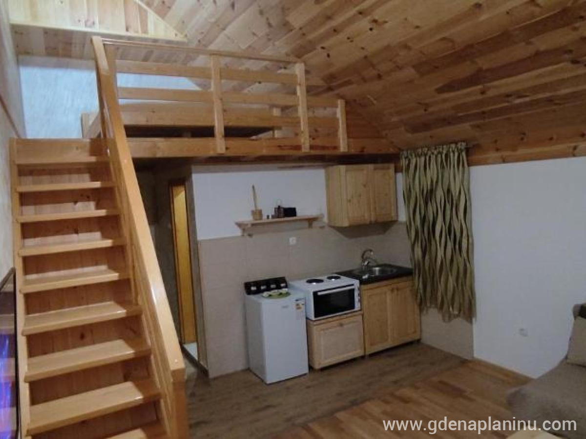 Apartmani Vuk, Privatunterkunft im Ort Kolašin, Montenegro - 309258405