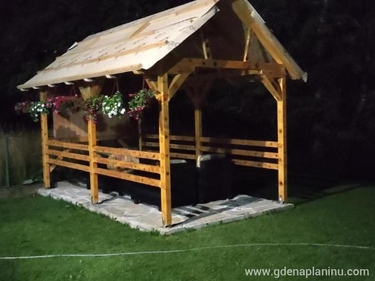 Apartmani Vuk, Privatunterkunft im Ort Kolašin, Montenegro - 311970187