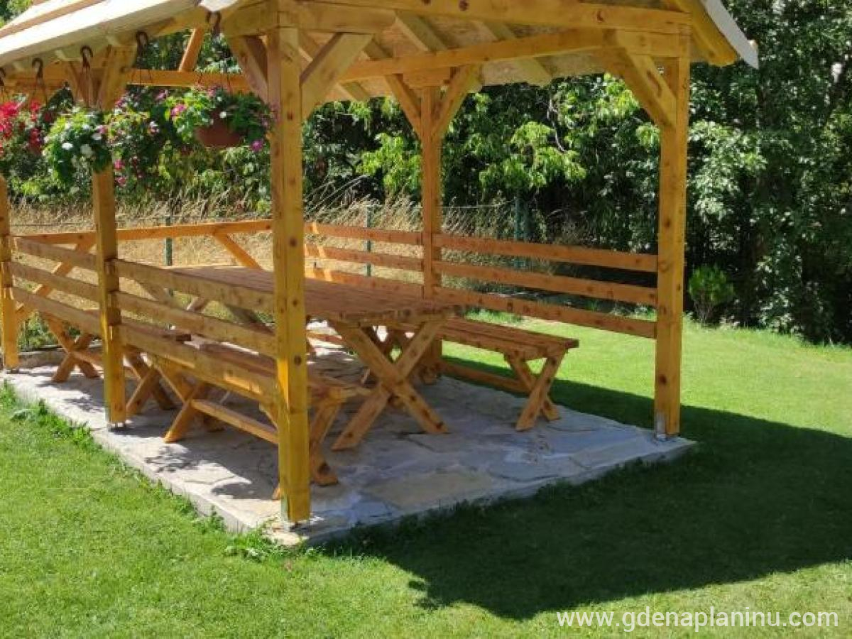 Apartmani Vuk, Privatunterkunft im Ort Kolašin, Montenegro - 315168953