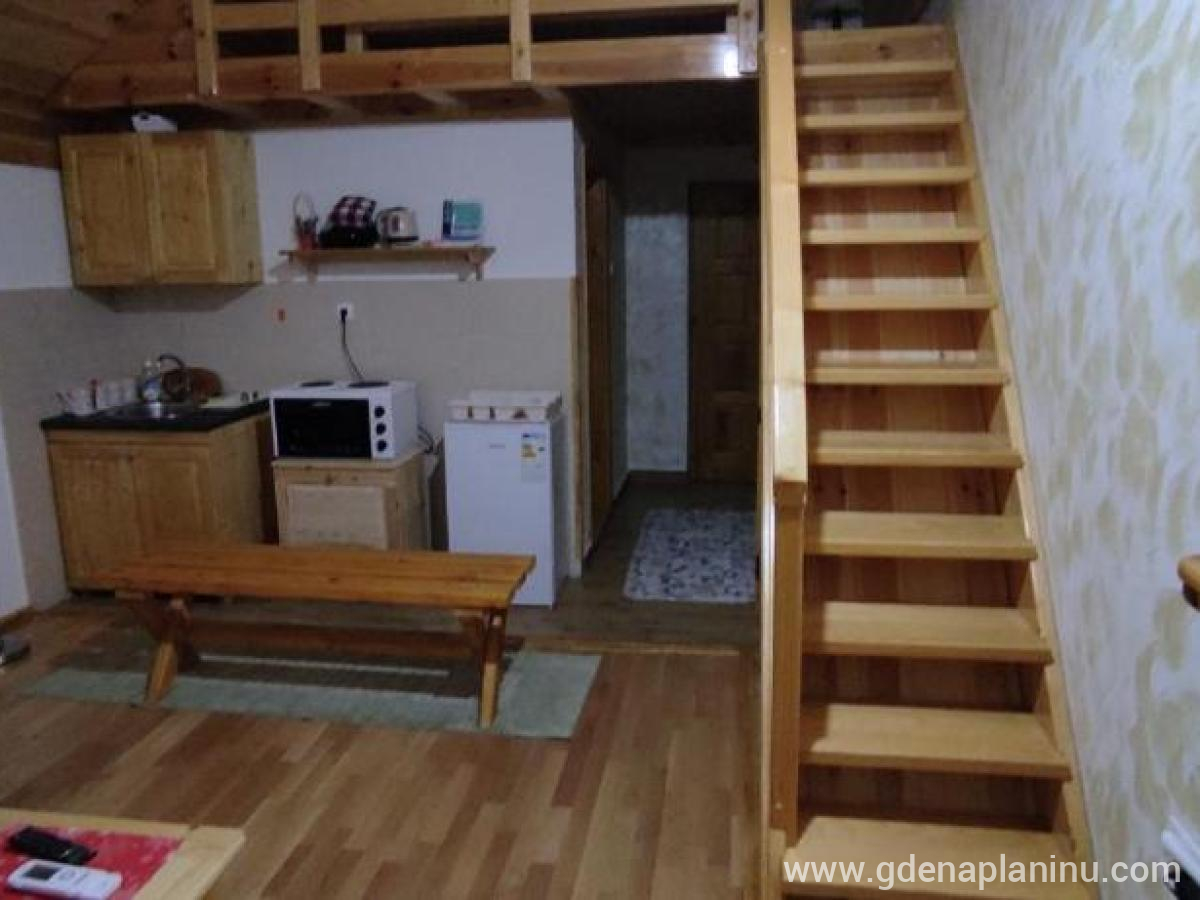 Apartmani Vuk, Privatunterkunft im Ort Kolašin, Montenegro - 332164773