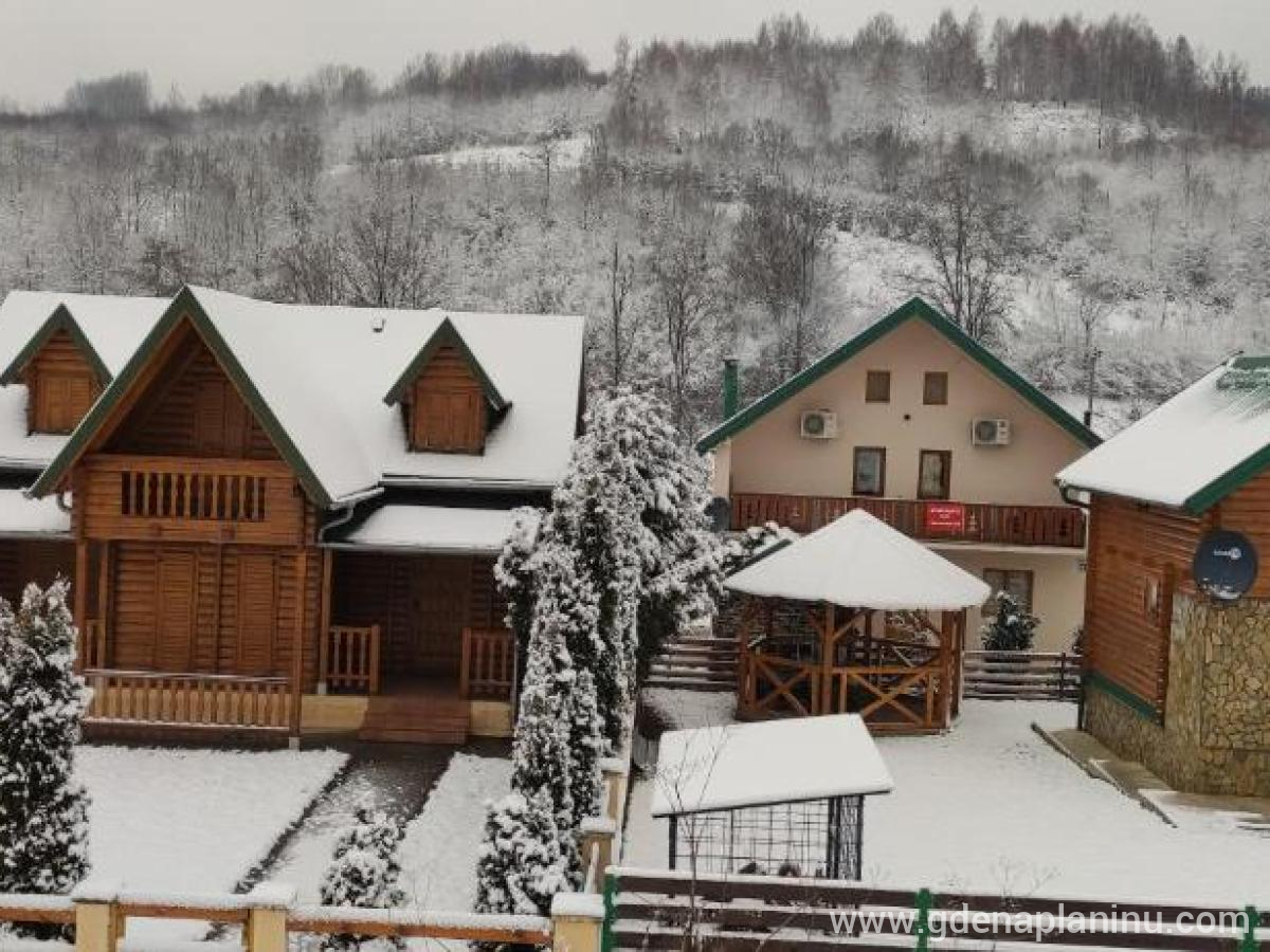 Apartmani Vuk, Privatunterkunft im Ort Kolašin, Montenegro - 332165022