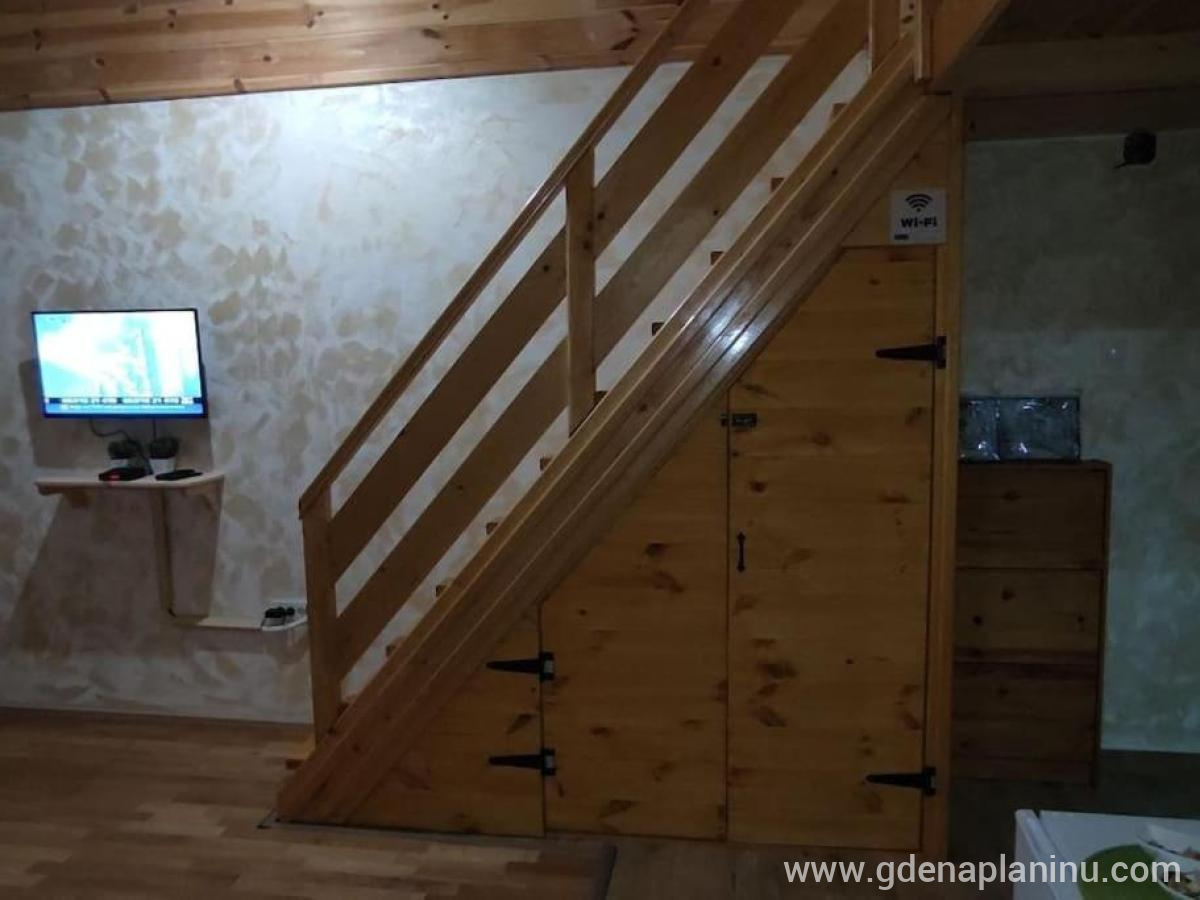 Apartmani Vuk, Privatunterkunft im Ort Kolašin, Montenegro - 332179780