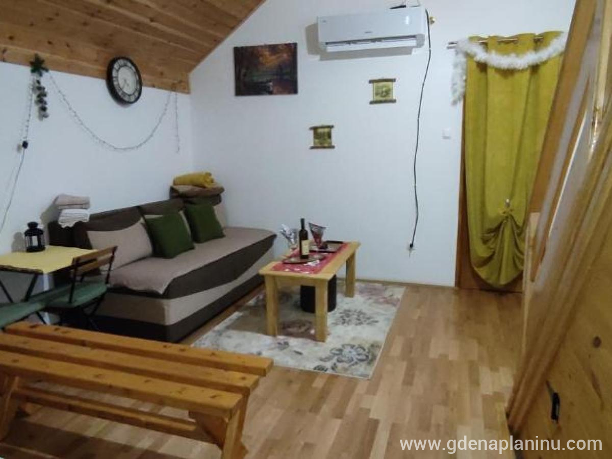 Apartmani Vuk, Privatunterkunft im Ort Kolašin, Montenegro - 333644863