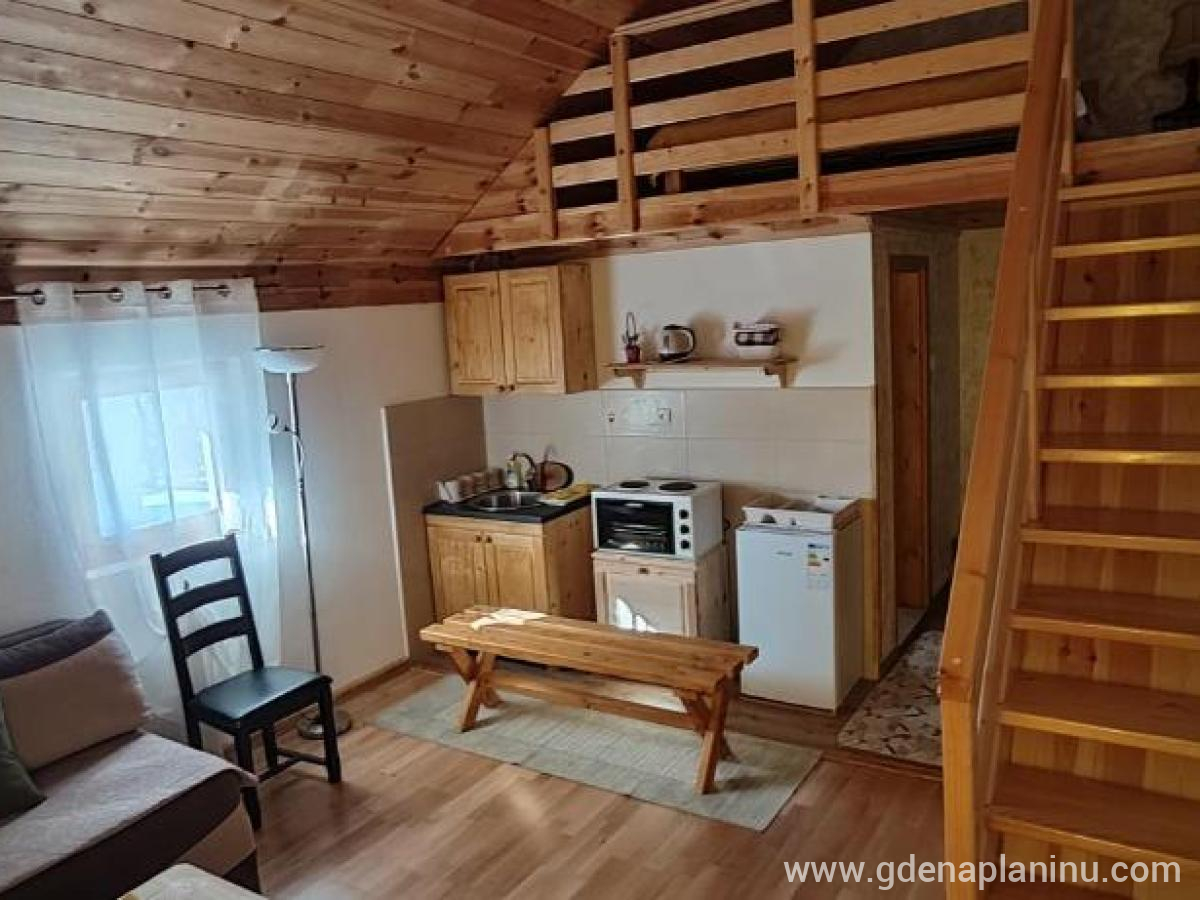 Apartmani Vuk, Privatunterkunft im Ort Kolašin, Montenegro - 335781147