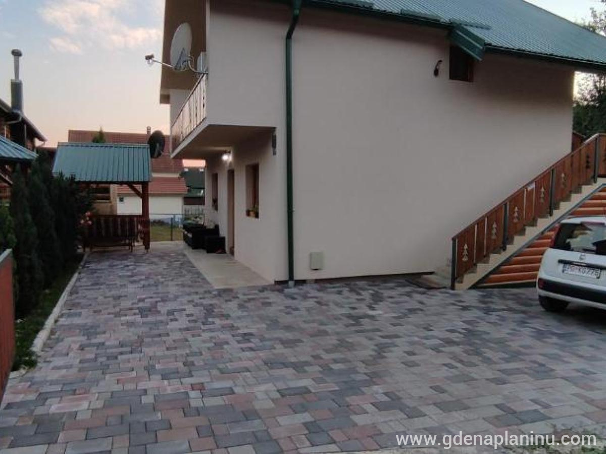 Apartmani Vuk, Privatunterkunft im Ort Kolašin, Montenegro - 513942758