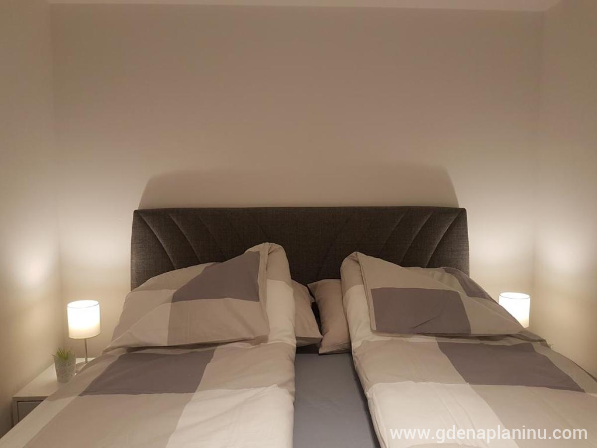4 Seasons Vlašić Lux Apartments, privatni smeštaj u mestu Vlašić, Bosna i Hercegovina - Spavaća soba jednog apartmana