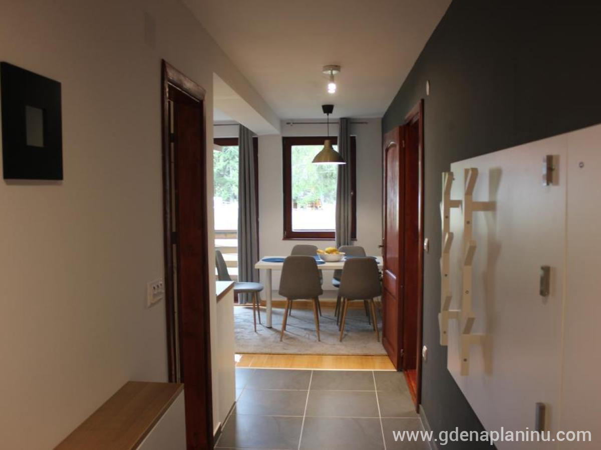 4 Seasons Vlašić Lux Apartments, privatni smeštaj u mestu Vlašić, Bosna i Hercegovina - Hodnik