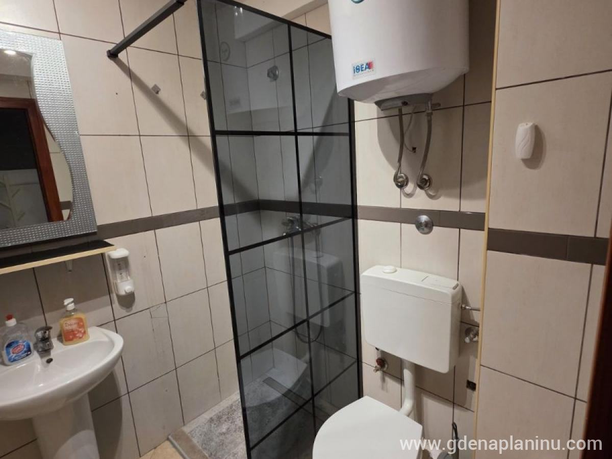 4 Seasons Vlašić Lux Apartments, privatni smeštaj u mestu Vlašić, Bosna i Hercegovina - Kupatilo sa tušem