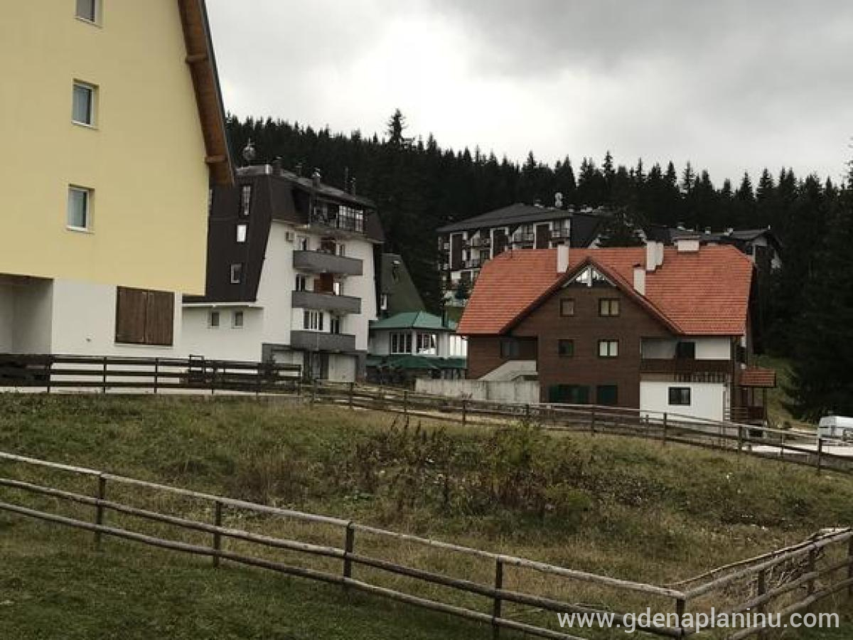 4 Seasons Vlašić Lux Apartments, privatni smeštaj u mestu Vlašić, Bosna i Hercegovina - Pogled sa balkona