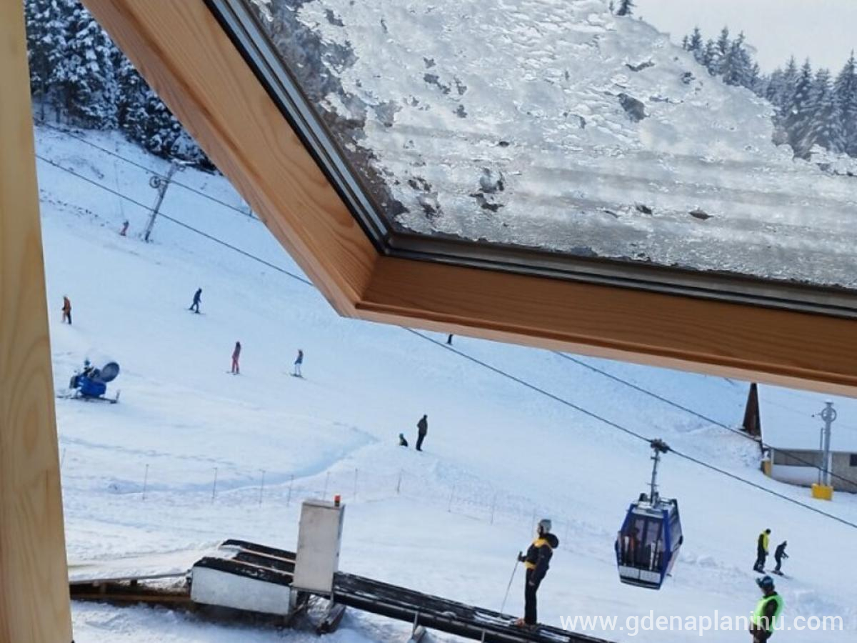 Apartman LeDa – Ravna planina, zasebne nastanitve v mestu Pale, Bosna in Hercegovina - Pogled na ski-stazu