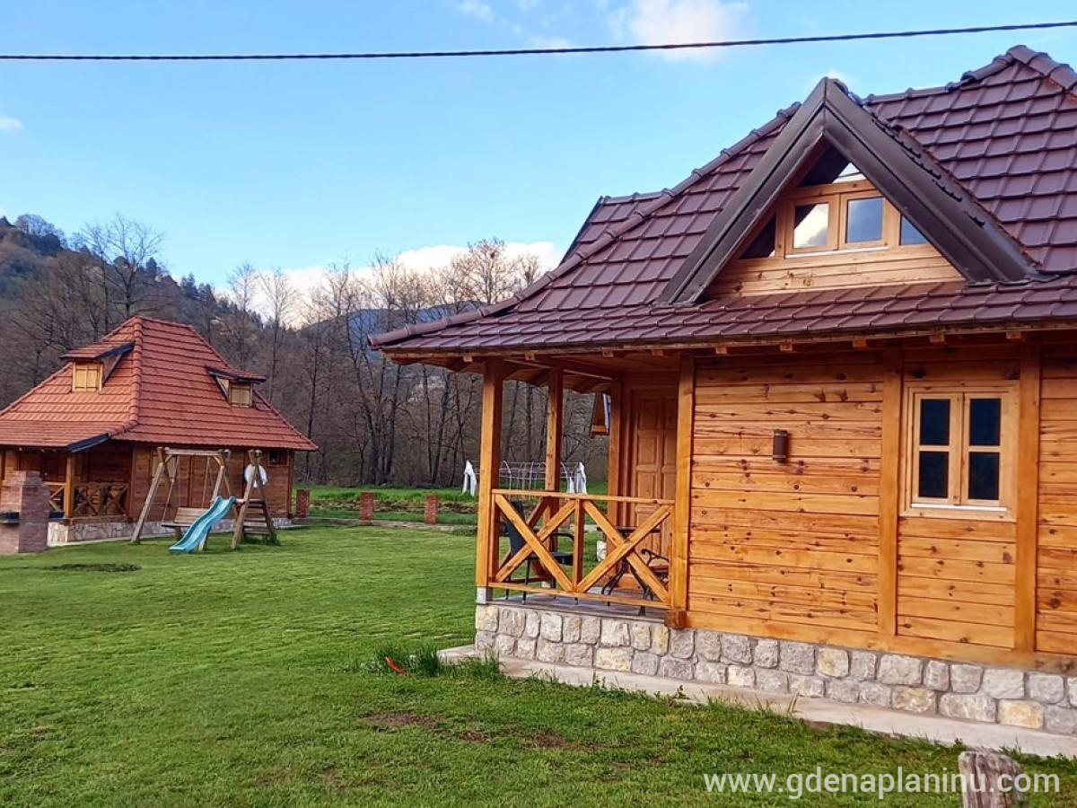 Apartmani Mateja – Mokra Gora, privat innkvartering i sted Mokra Gora, Serbia - Apartmani Mateja – dvorište i eksterijer