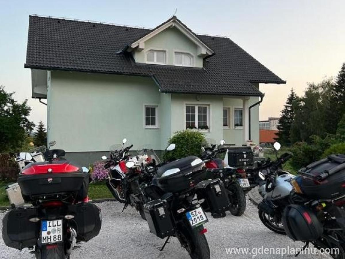 Apartmani M-Radoš, частни квартири в града Kupres, Босна и Херцеговина - Apartmani M-Radoš – fotografija smeštaja