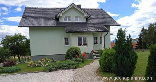 Apartman sa jednom spavaćom sobom в Apartmani M-Radoš, частни квартири в града Kupres, Босна и Херцеговина