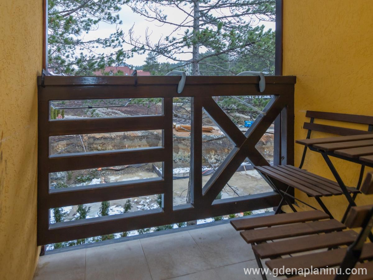 Bella Vita apartmani, Bella Vita 1, апартамент, частни квартири в града Zlatibor, Сърбия - Тераса