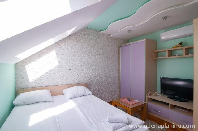 Bella Vita 1, студио в Bella Vita apartmani, частни квартири в града Zlatibor, Сърбия