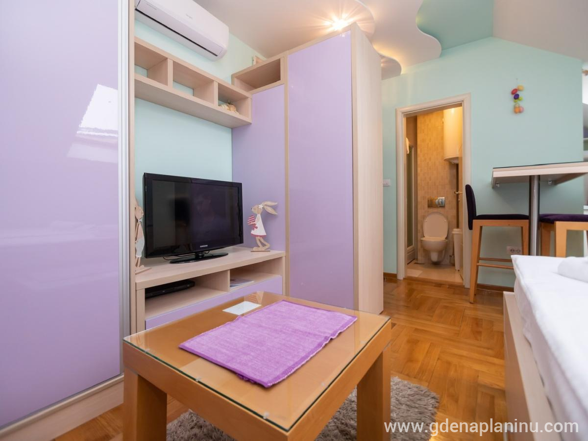 Bella Vita apartmani, Bella Vita 1, студио, частни квартири в града Zlatibor, Сърбия - Студио