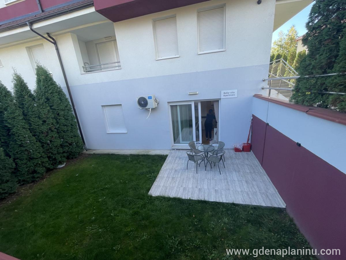 Bella Vita apartmani, частни квартири в града Zlatibor, Сърбия - Bella Vita 2, Двор