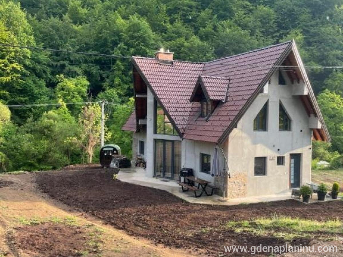 Ćilibar, Privatunterkunft im Ort Stara Planina, Serbien - Kuća u planinskom okruženju