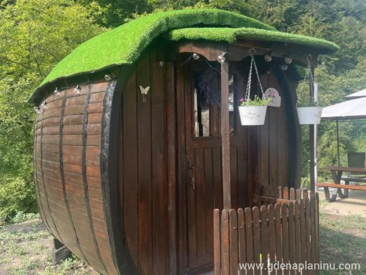 Ćilibar, Privatunterkunft im Ort Stara Planina, Serbien - Spoljašnji prostor uz kuću