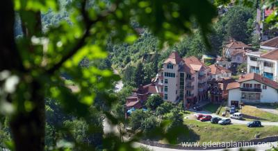 Vila Garetov konak, private accommodation in city Prolom Banja, Serbia