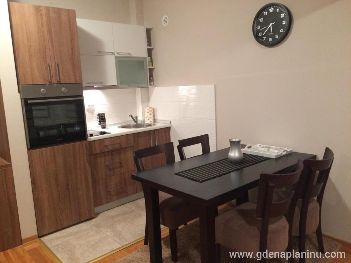 Apartman Harmony Zlatibor, privat innkvartering i sted Zlatibor, Serbia - Kuhinja i trpezarija