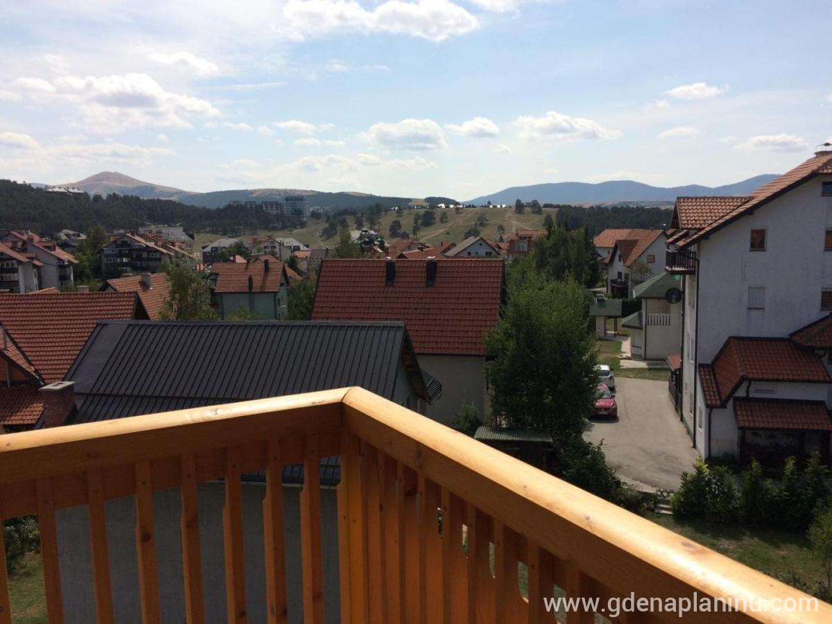 Apartman Harmony Zlatibor, privat innkvartering i sted Zlatibor, Serbia - Pogled sa balkona