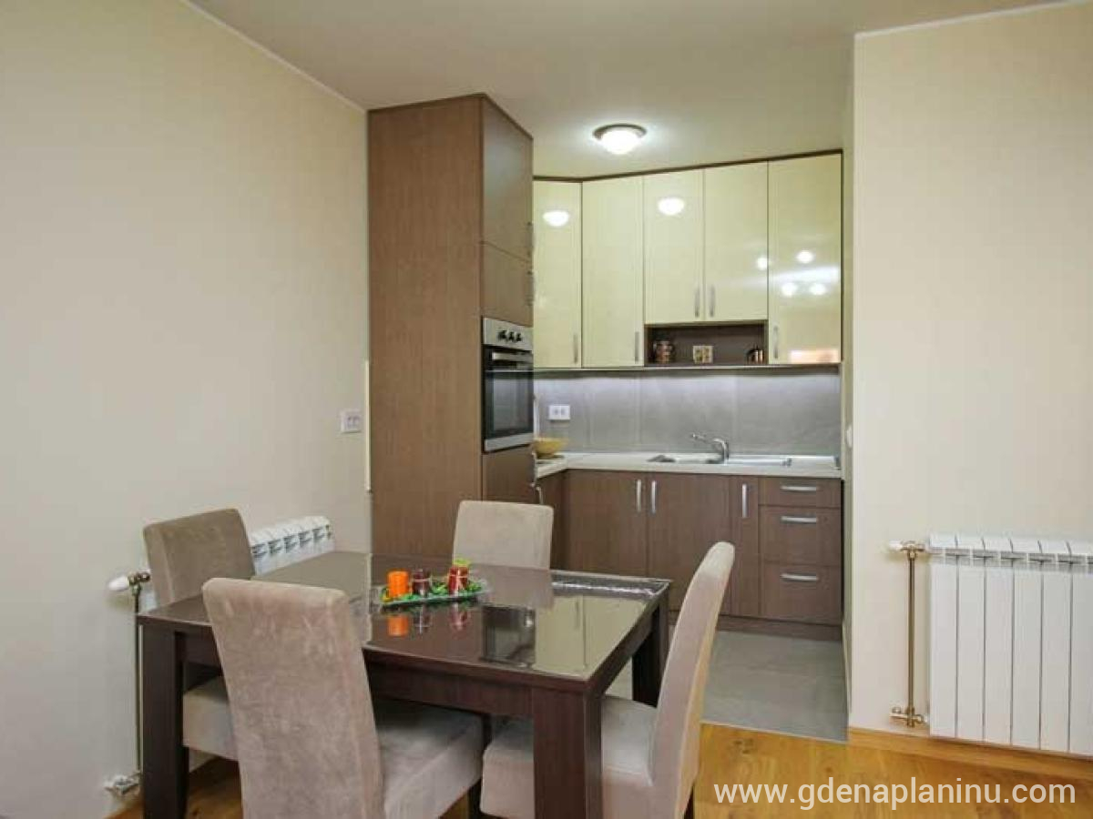 Apartman Laki Zlatibor, privat innkvartering i sted Zlatibor, Serbia - Trpezarija i kuhinja