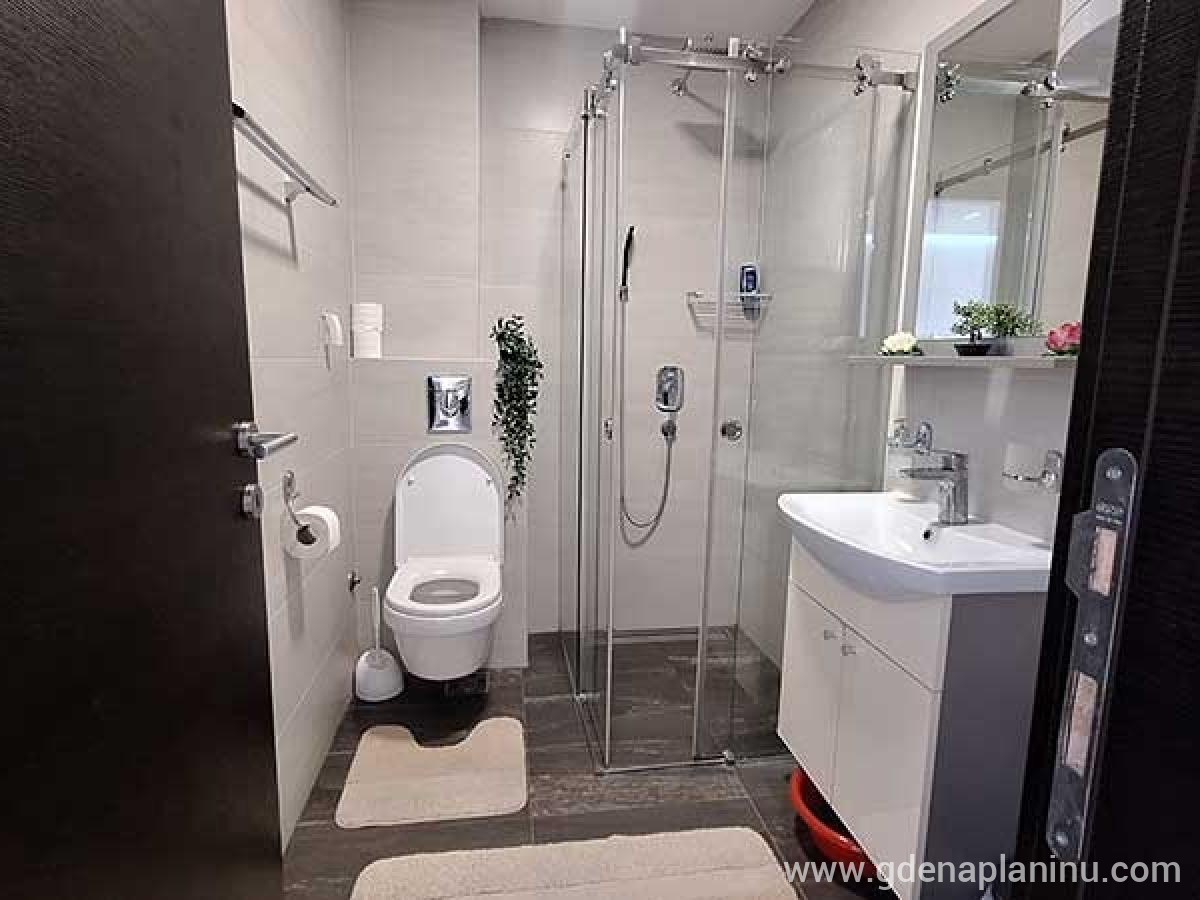 Apartman Nena Binis, privat innkvartering i sted Zlatibor, Serbia - Kupatilo