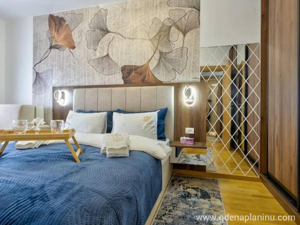 Apartman Omorika, alloggi privati a Zlatibor, Serbia - Spavaća soba