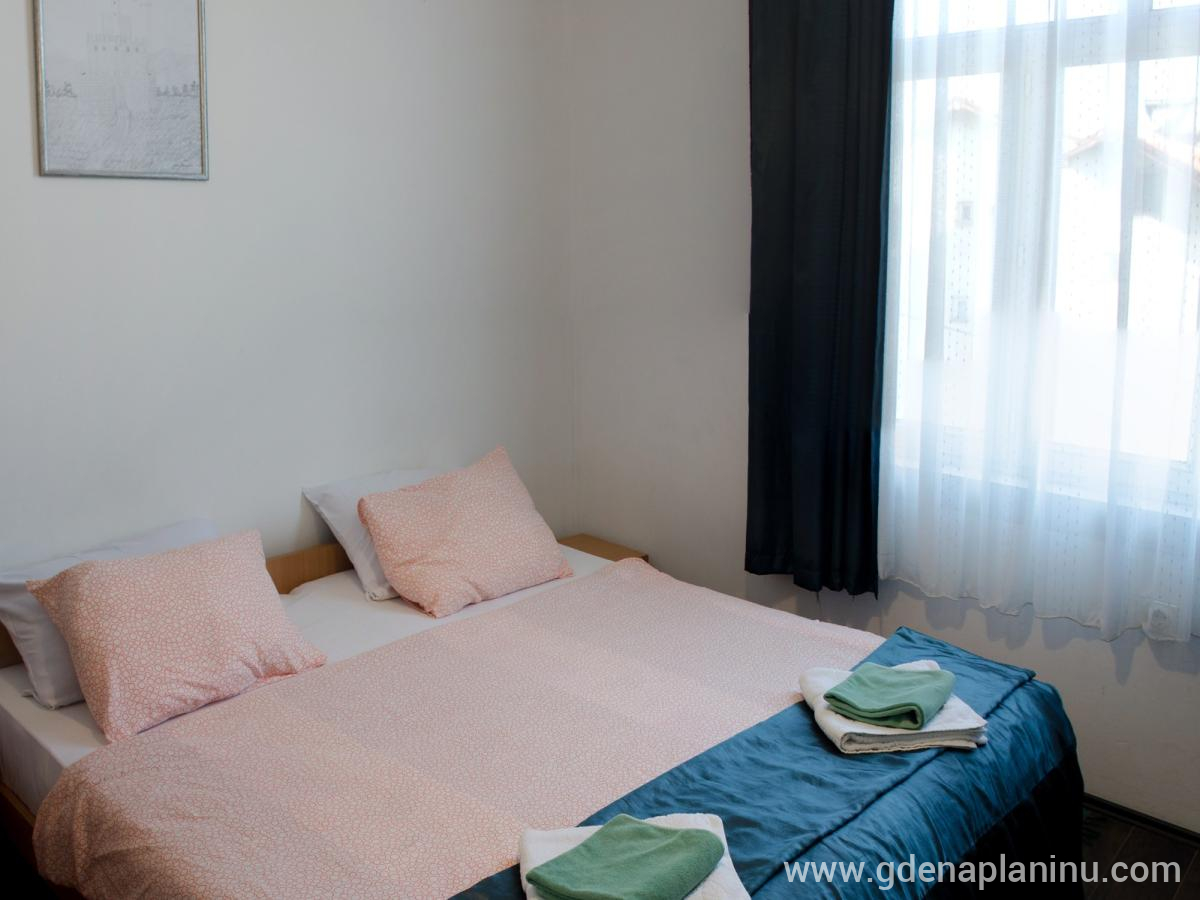 Vila Ozren, apartmani i sobe, Apartman 12, logement privé à Sokobanja, Serbia - Apartman 12, fotografija 2