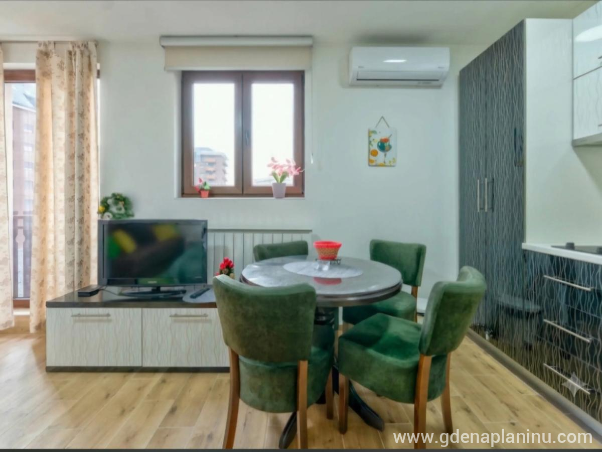 Apartman Simonović, частни квартири в града Zlatibor, Сърбия - Трапезарна зона