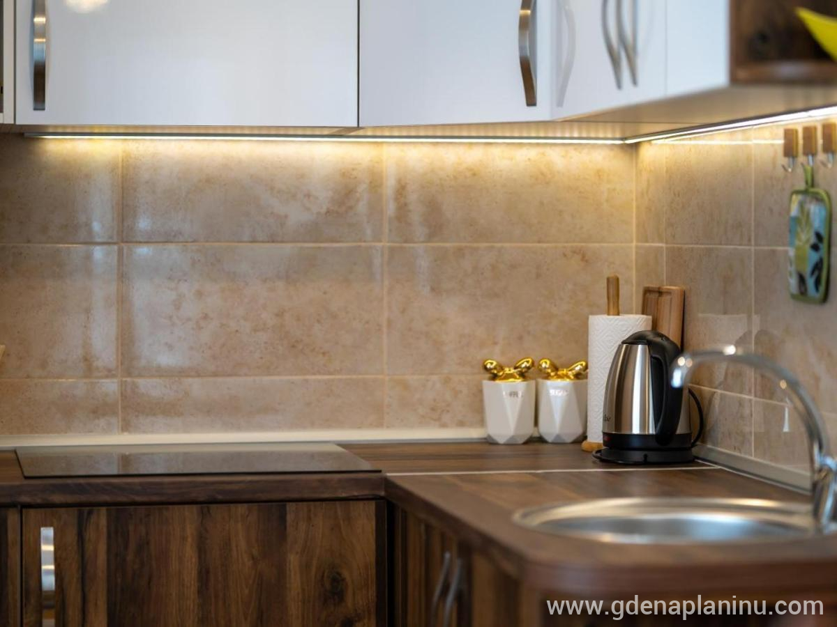Apartman Stefanović, ενοικιαζόμενα δωμάτια στο μέρος Zlatibor, Σερβία - Radna površina u kuhinji