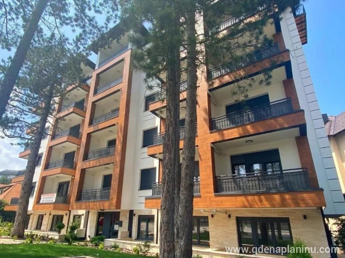Apartman Woody Zlatibor, частни квартири в града Zlatibor, Сърбия - Сграда