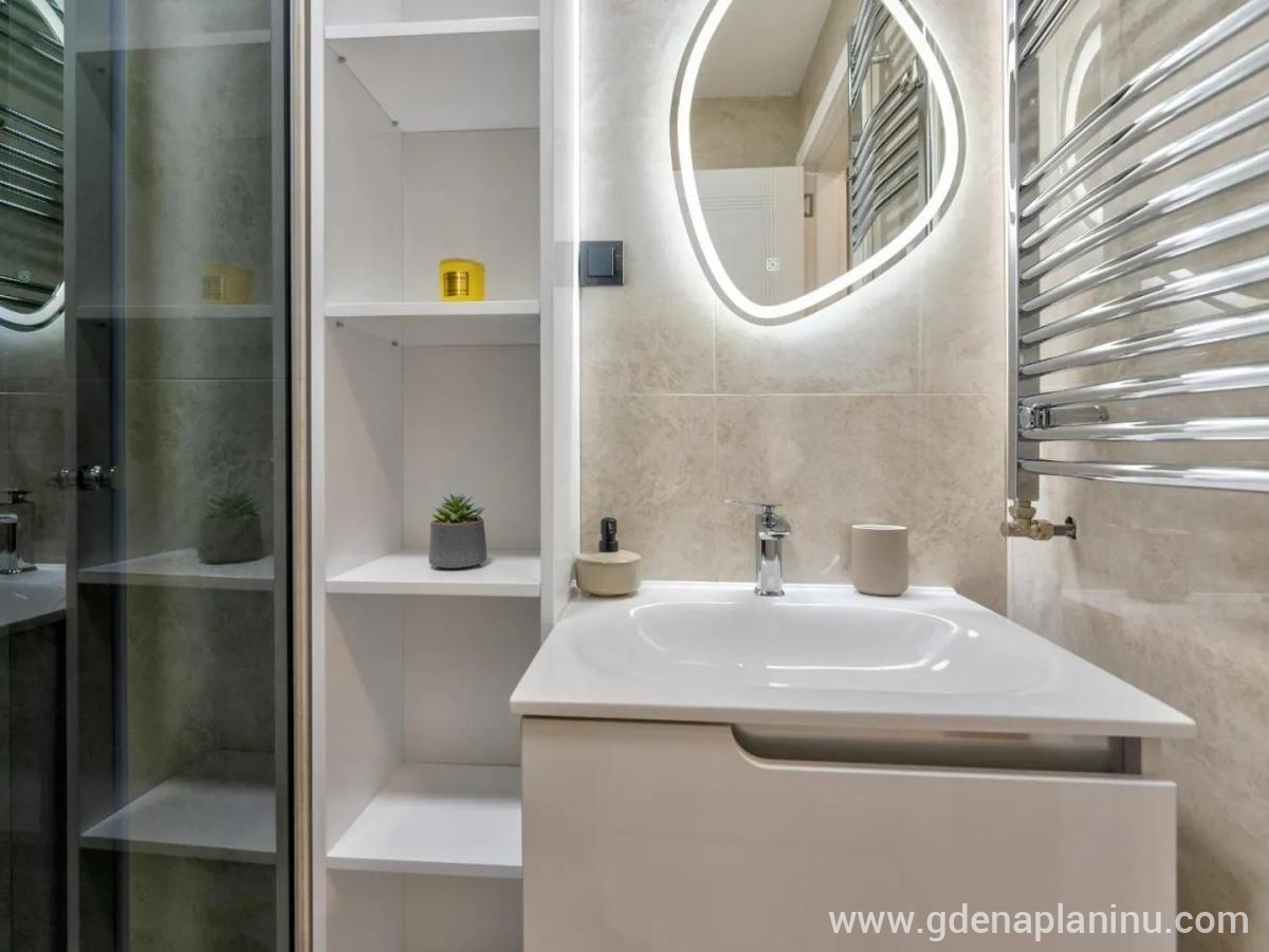 Apartman Woody Zlatibor, частни квартири в града Zlatibor, Сърбия - Баня