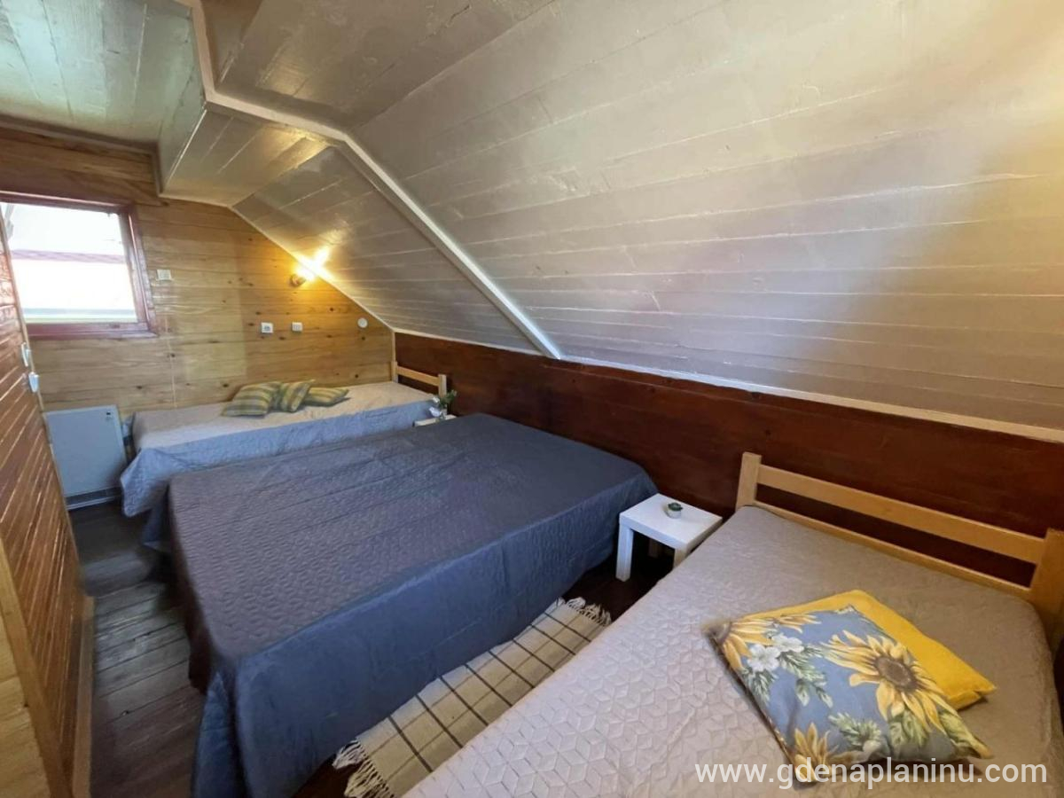 Planinska kuća Savić, private accommodation in city Kopaonik, Serbia - Soba na spratu