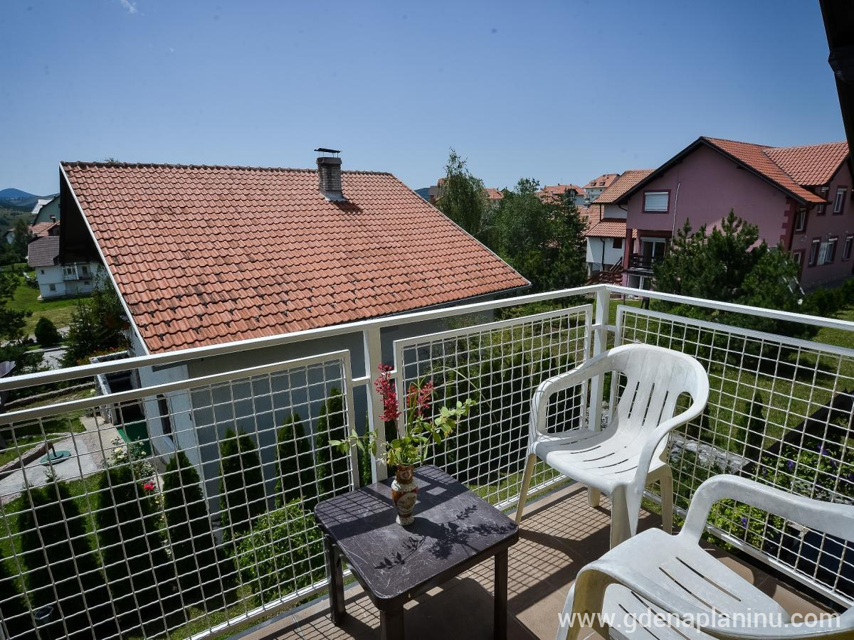 Vila Zlata, 4. apartman, Magán szállás a községben Zlatibor, Szerbia - Terasz