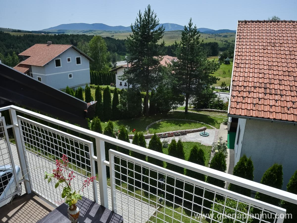 Vila Zlata, 4. apartman, Magán szállás a községben Zlatibor, Szerbia - Terasz
