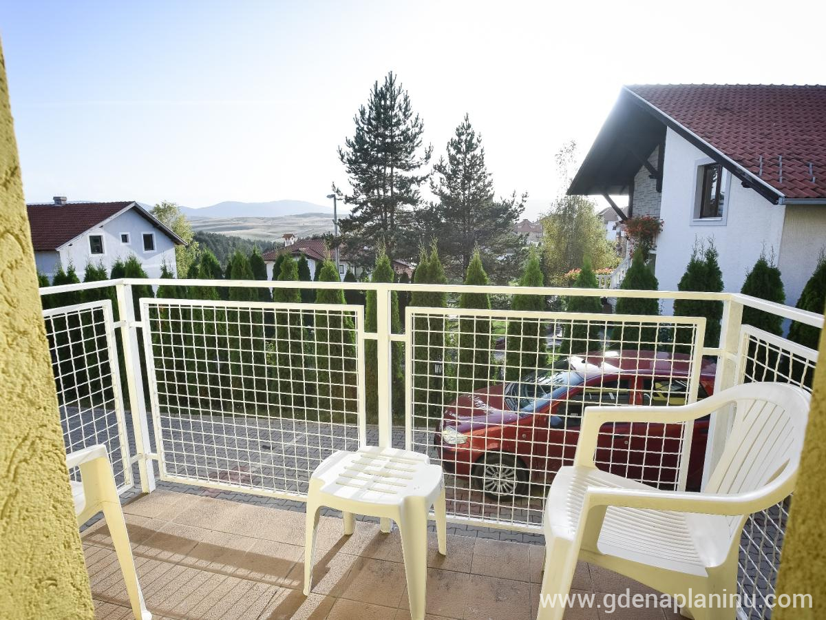 Villa Zlata, Appartement 3 - studio, logement privé à Zlatibor, Serbie - Terrasse