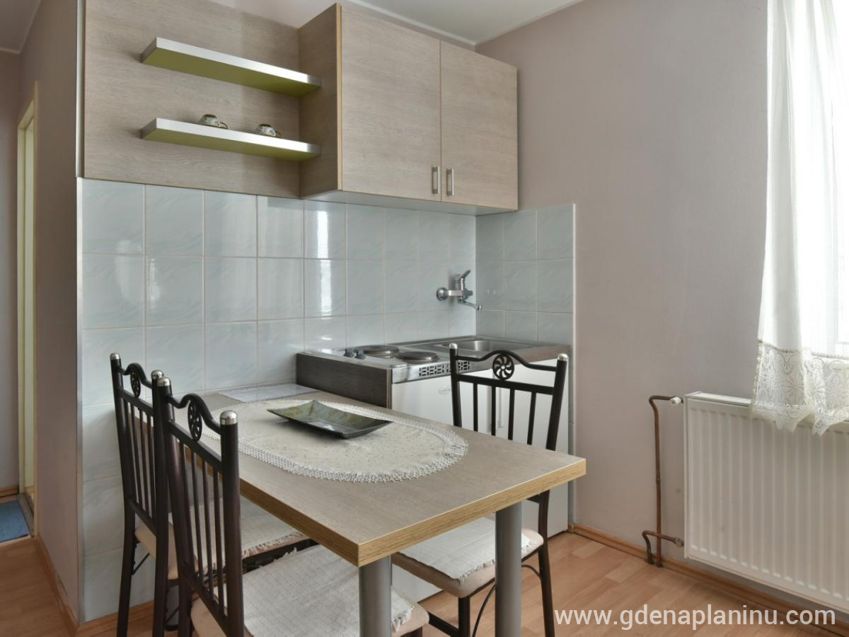 Vila Sofija Zlatibor, Studio Apartman 6, Privatunterkunft im Ort Zlatibor, Serbia - 4