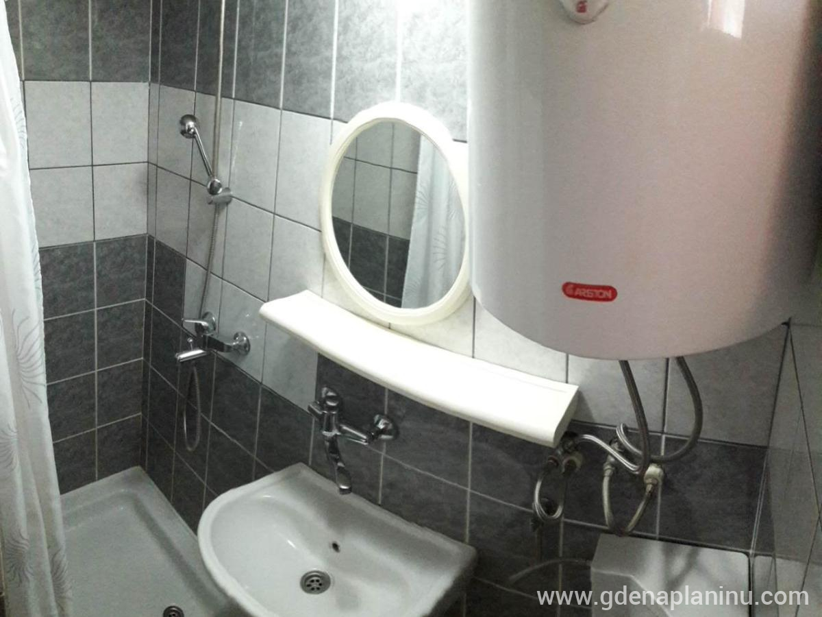 Apartmani ''Etno'', Mali apartman, частни квартири в града Jahorina, Босна и Херцеговина - M.A.-kupatilo