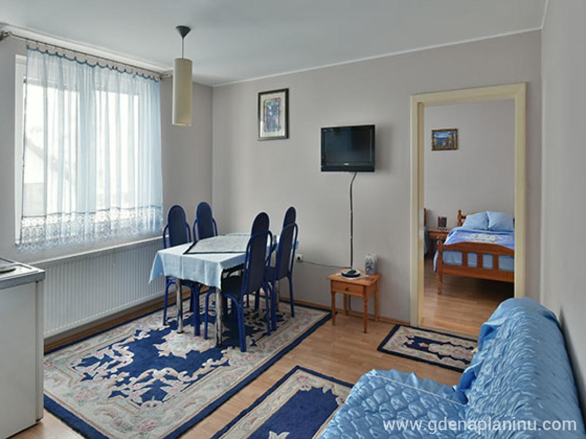 Vila Sofija Zlatibor, Apartman 3, privatni smeštaj u mestu Zlatibor, Srbija - apartman_3_6