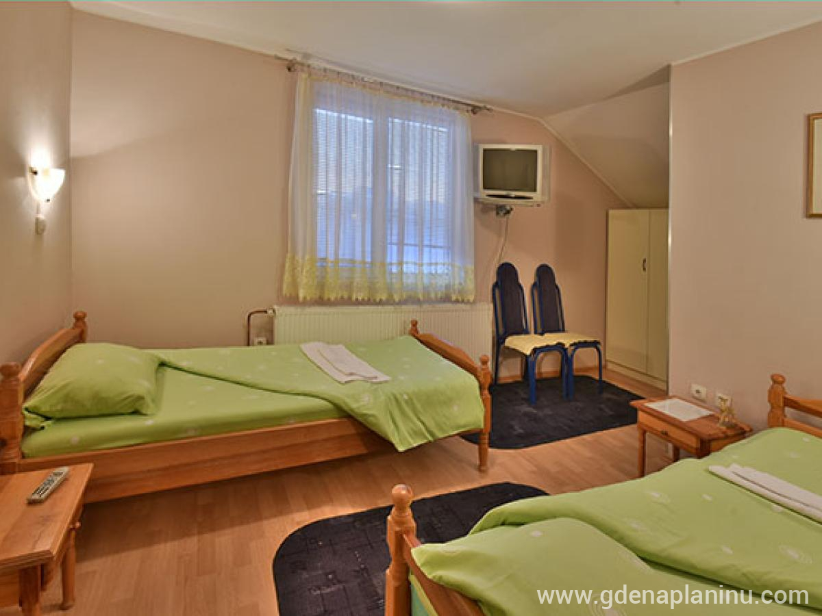 Vila Sofija Zlatibor, Zimmer 9, Privatunterkunft im Ort Zlatibor, Serbien - soba_9_1
