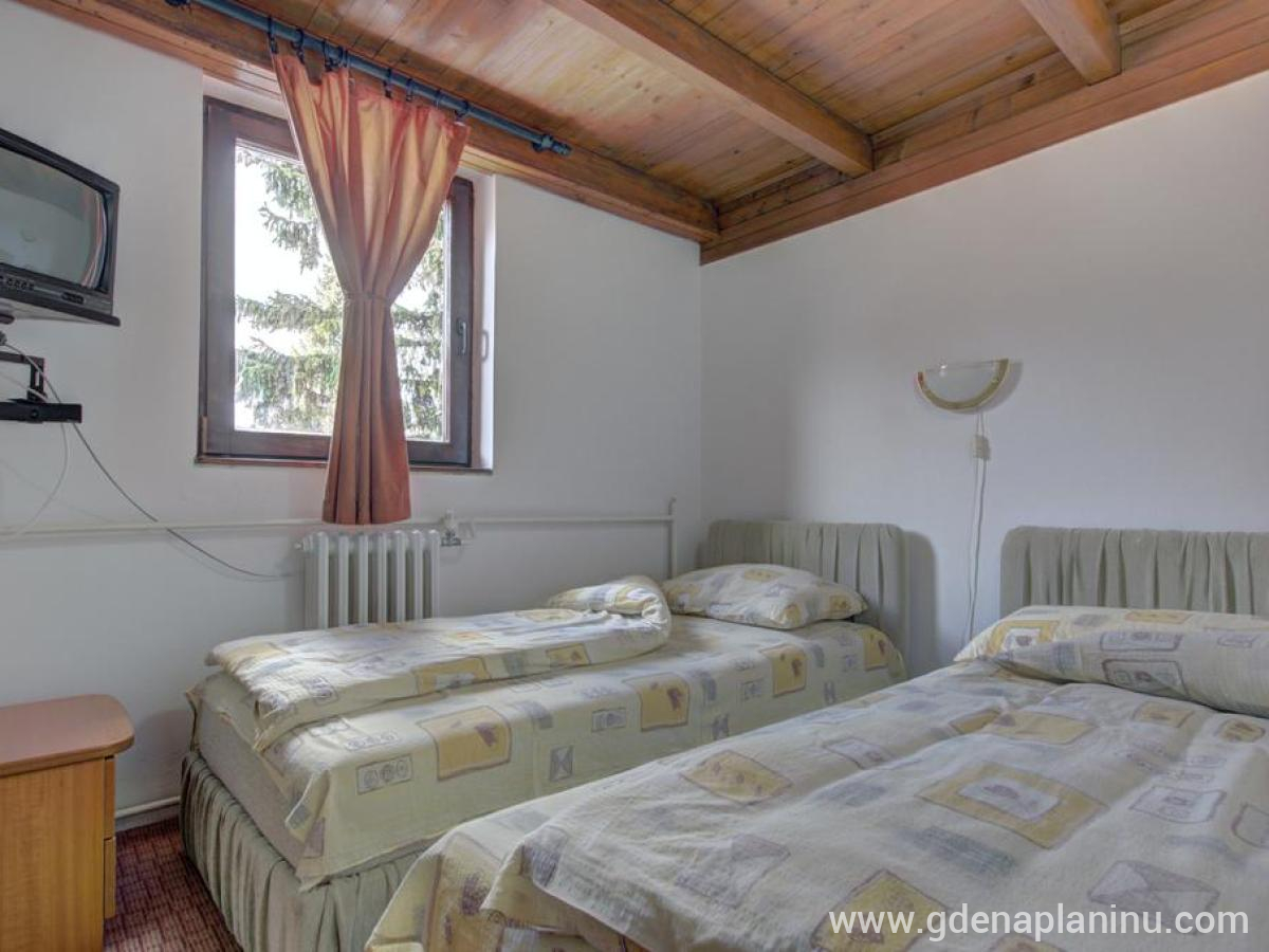 Apartmani Bili, Kétszintes apartman négy hálószobával és terasszal, Magán szállás a községben Jahorina, Bosznia és Hercegovina - AG10-1