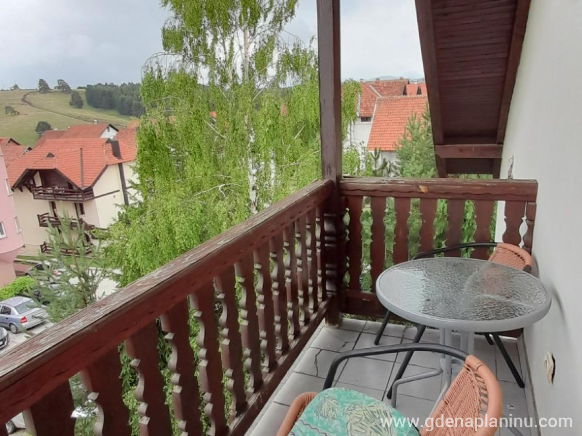 Vila 4 godisnja doba, Apartman 8, alloggi privati a Zlatibor, Serbia - viber_image_2021-07-20_17-05-25-937
