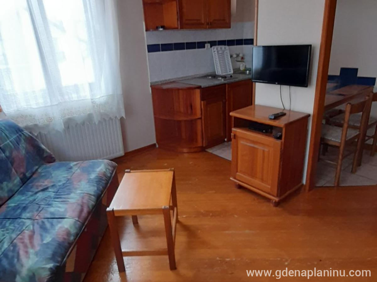 Vila 4 godisnja doba, Apartman 5, частни квартири в града Zlatibor, Serbia - viber_image_2021-07-20_17-06-46-263