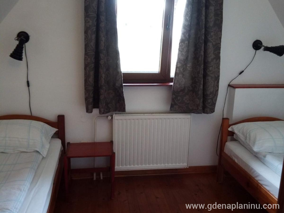 Vila 4 godisnja doba, Soba 4, logement privé à Zlatibor, Serbia - viber_image_2021-07-20_17-46-44-411