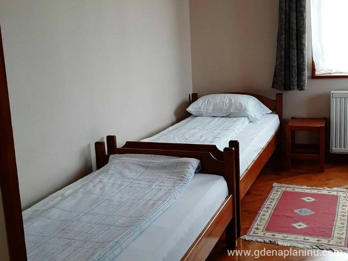 Vila 4 godisnja doba, Apartman 5, частни квартири в града Zlatibor, Serbia - viber_image_2021-07-21_11-15-26-635